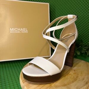 CHARLIZE STRAPPY PLATFORM SANDAL IN WHITE VACHETTA LEATHER SIZE 8